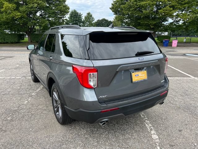 Certified 2023 Ford Explorer XLT w/ Equipment Group 202A AWD/4WD image 8