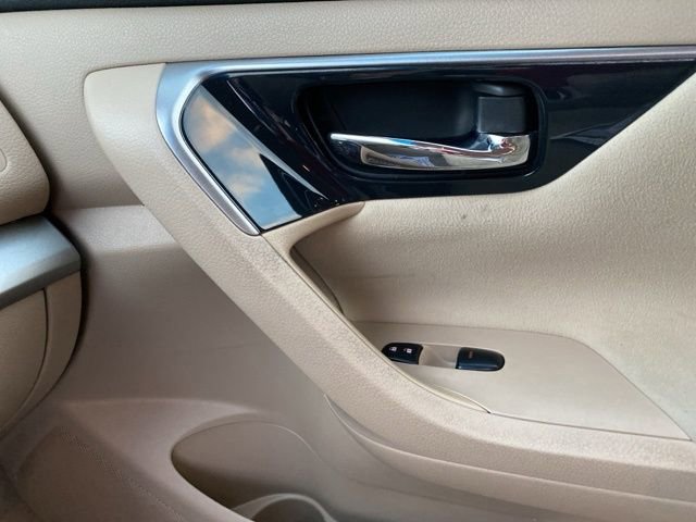 Used 2014 Nissan Altima 2.5 S image 34