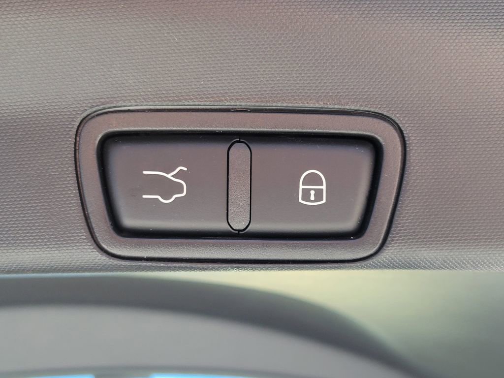 Used 2024 Alfa Romeo Stelvio Sprint image 22