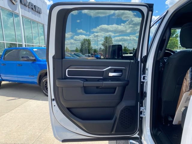 New 2026 RAM 2500 Big Horn AWD/4WD image 23