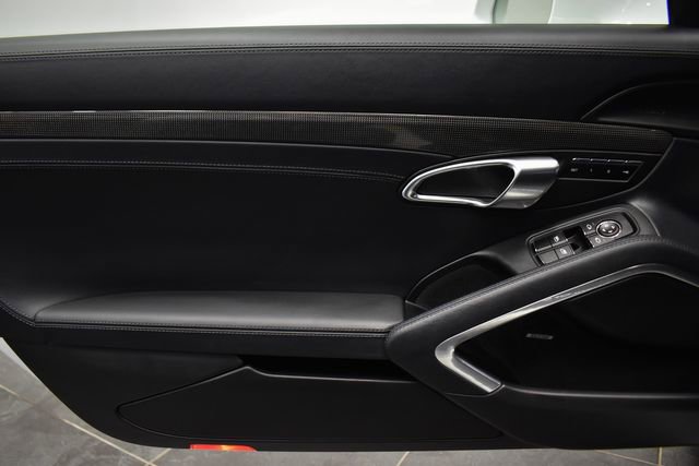 Used 2015 Porsche 911 Carrera GTS RWD image 22