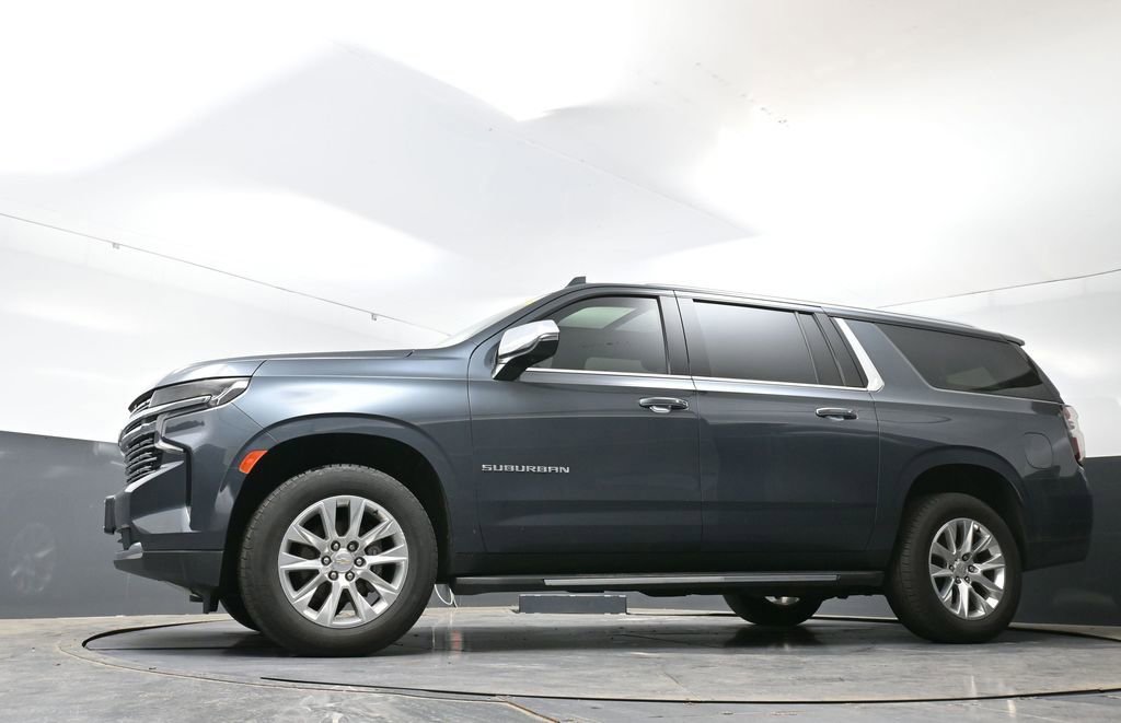Used 2021 Chevrolet Suburban Premier AWD/4WD image 29