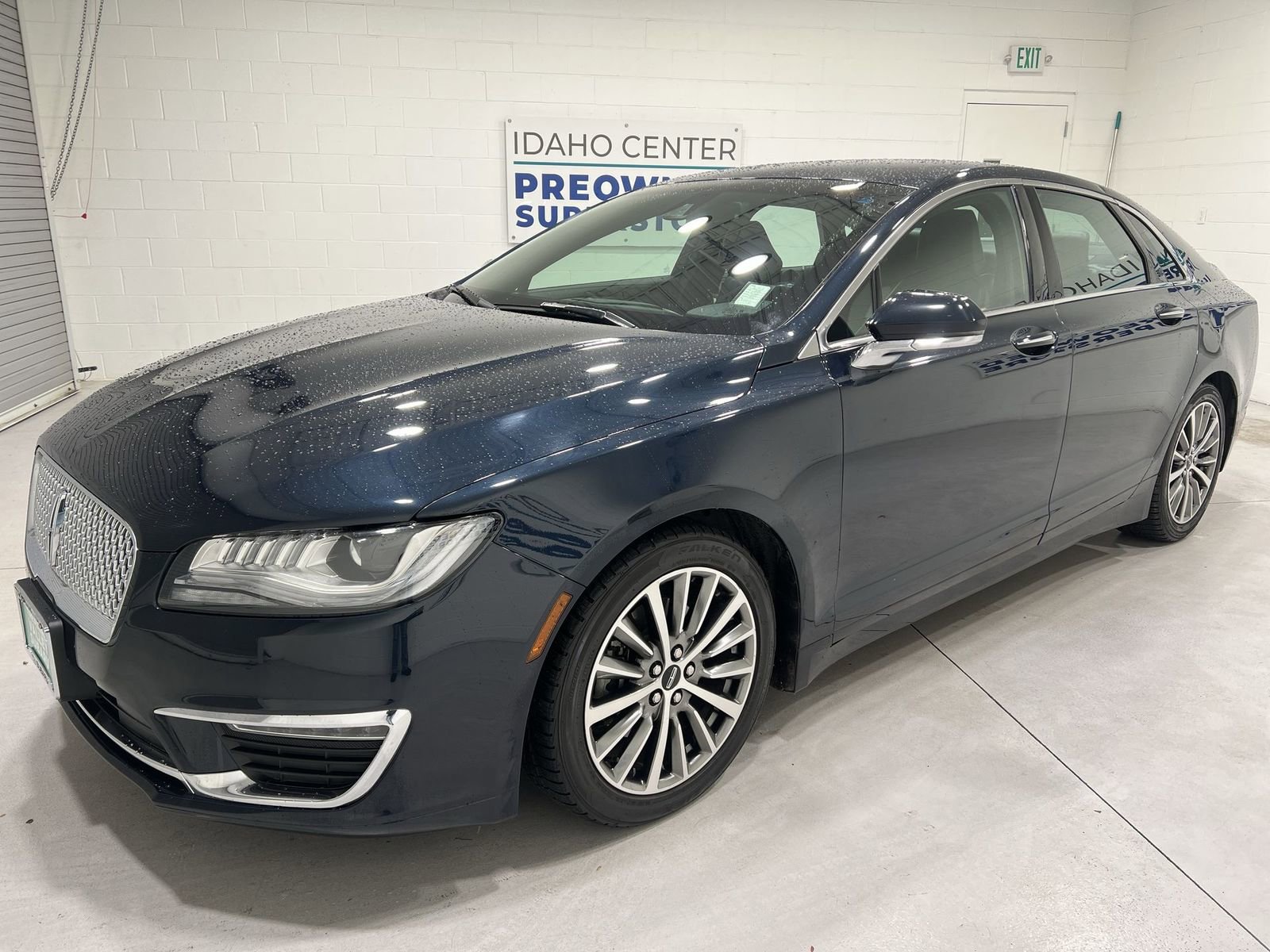 Used 2020 Lincoln MKZ AWD image 4
