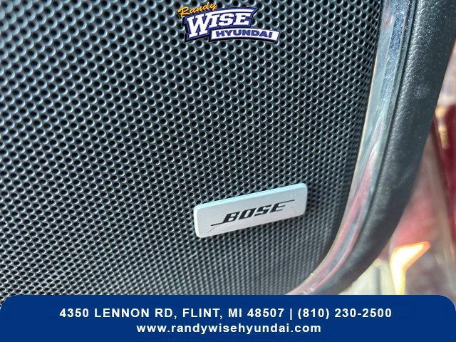Used 2020 Chevrolet Suburban LT AWD/4WD image 17