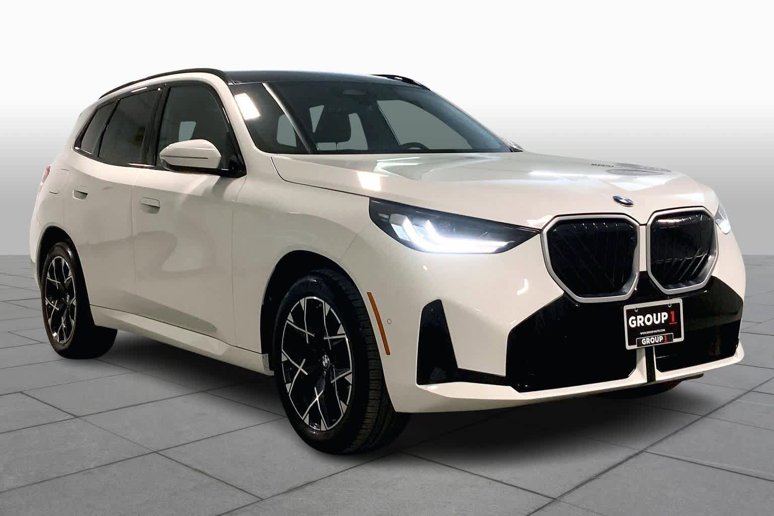 Used 2025 BMW X3 xDrive30i image 2