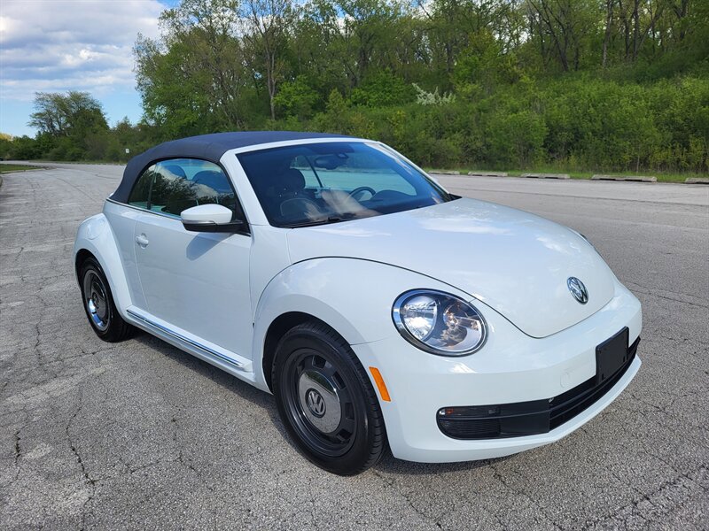 Used 2016 Volkswagen Beetle 1.8T Denim FWD image 10