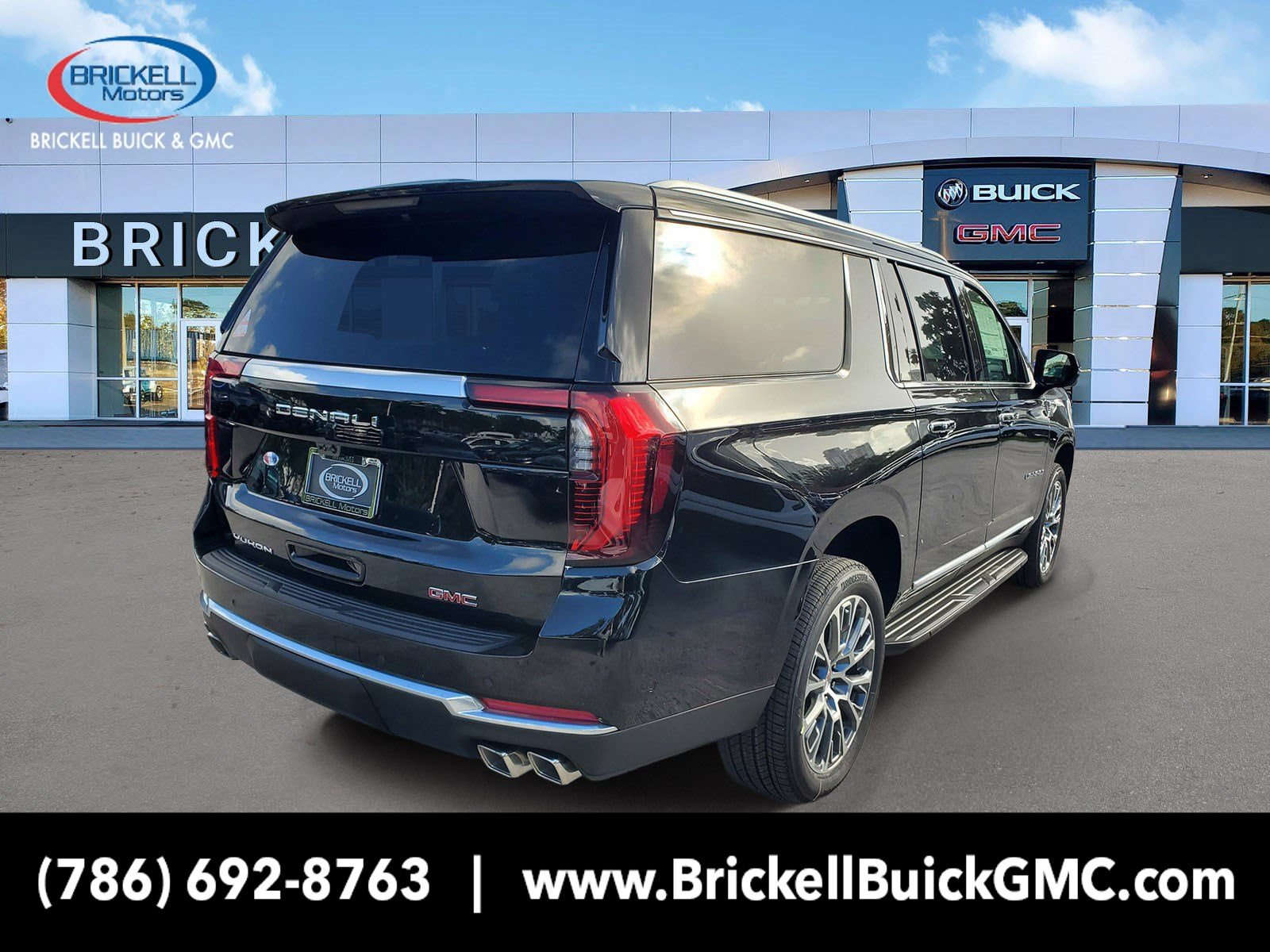 New 2026 GMC Yukon XL Denali w/ Advanced Technology Package RWD image 3