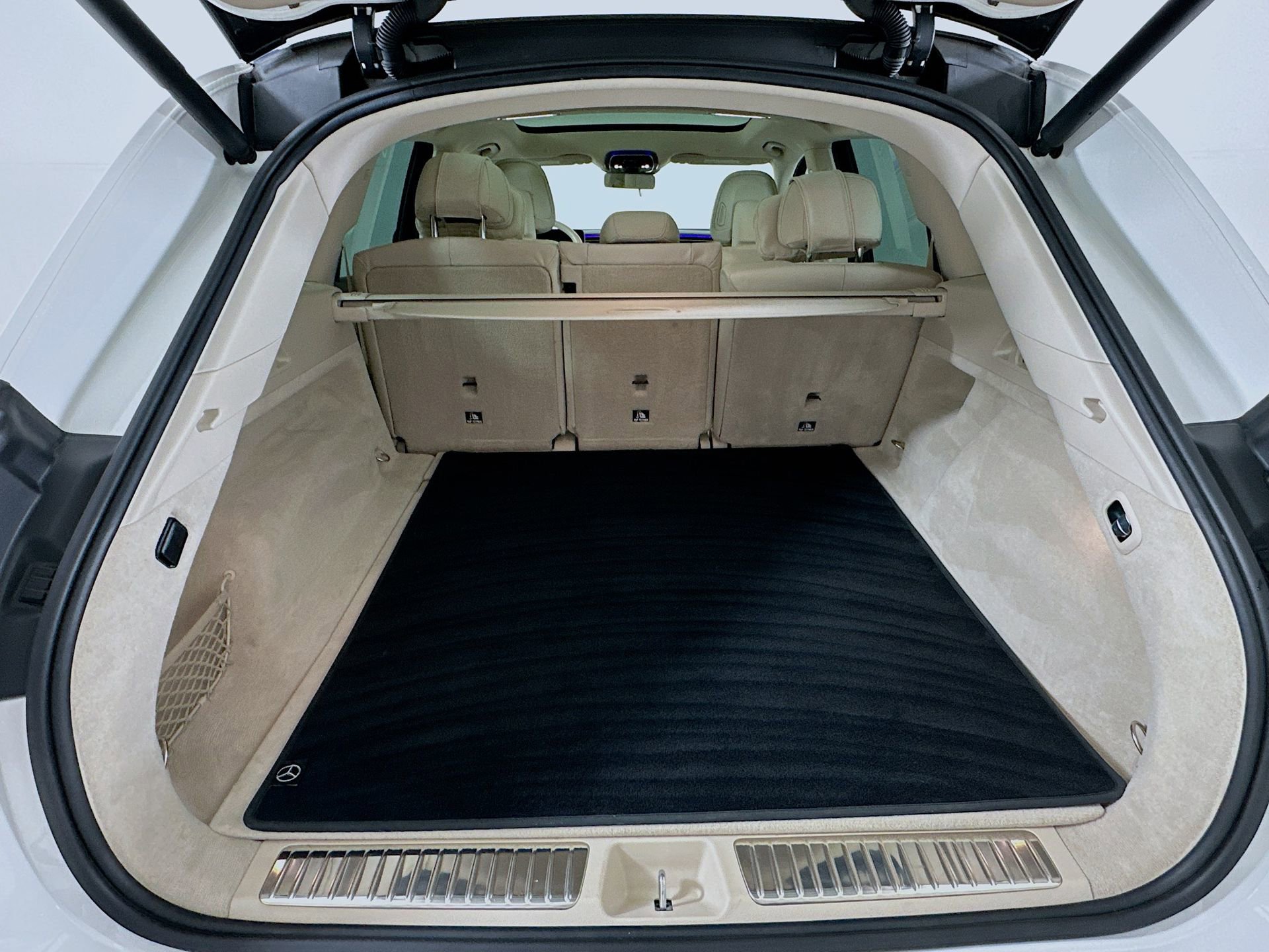 Used 2023 Mercedes-Benz EQS 450+ SUV image 29