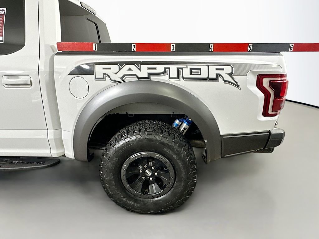 Used 2018 Ford F150 Raptor w/ Equipment Group 802A Luxury image 37