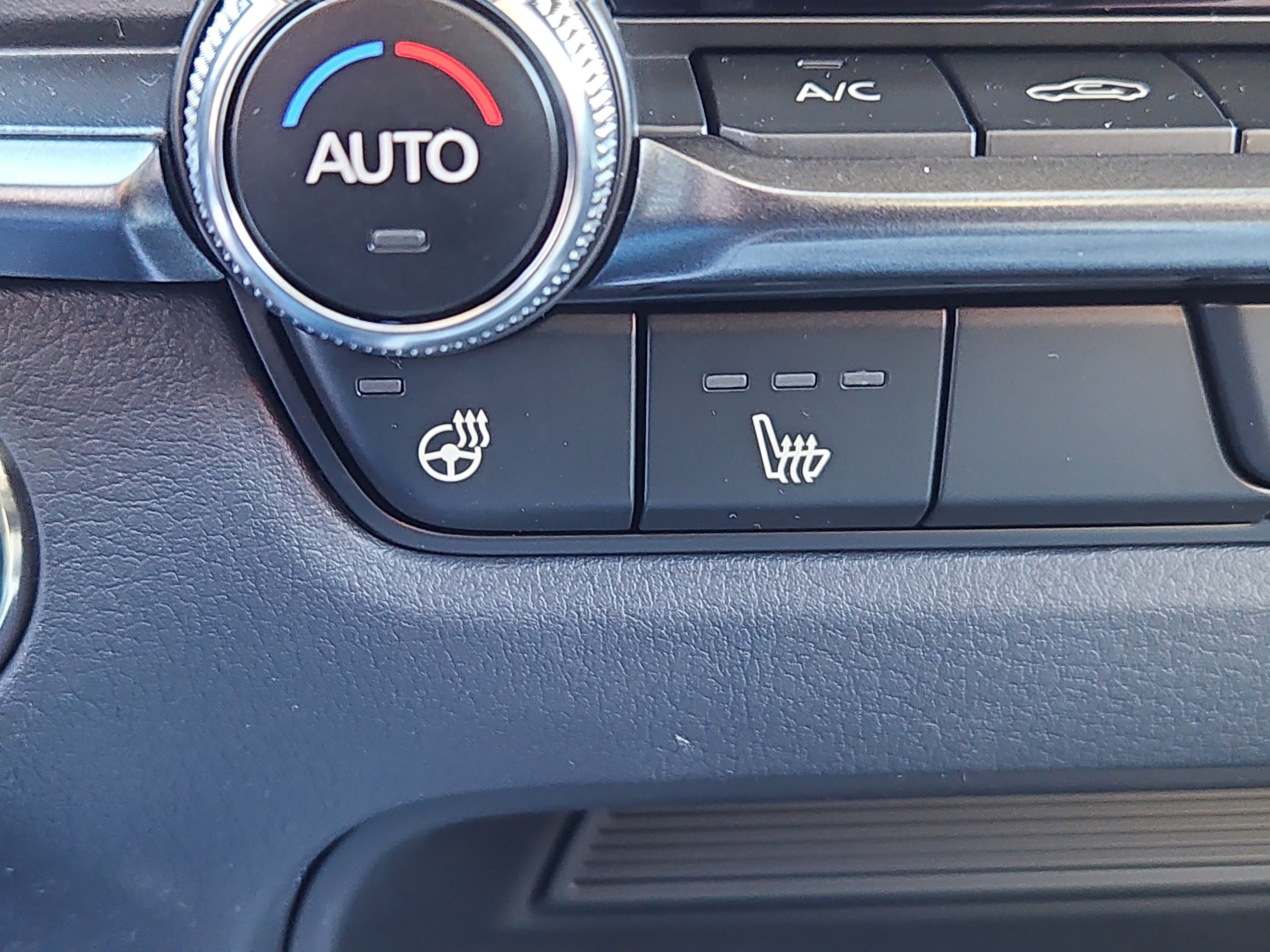 New 2026 MAZDA CX-30 2.5 Turbo w/ Premium Plus Pkg image 12