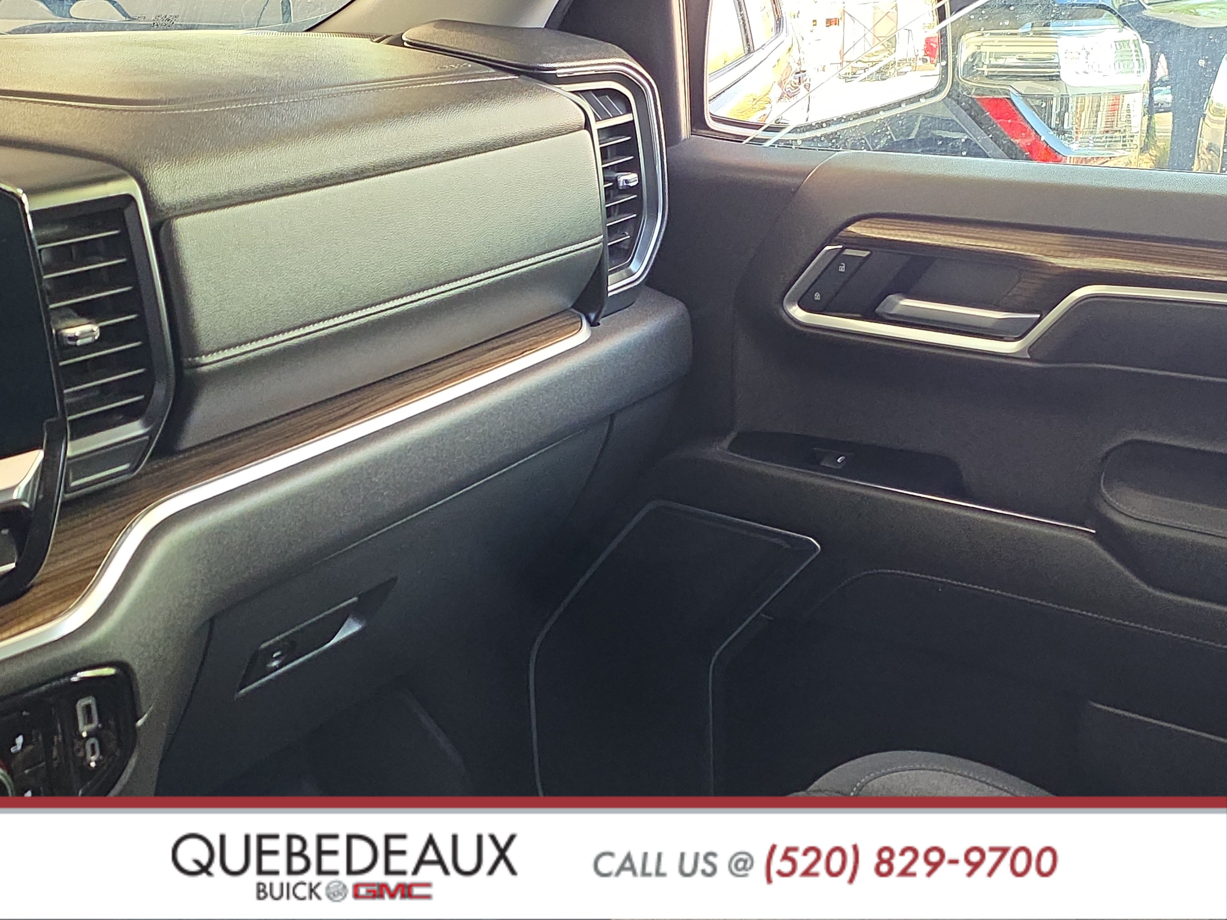 Used 2022 Chevrolet Silverado 1500 RST AWD/4WD image 22