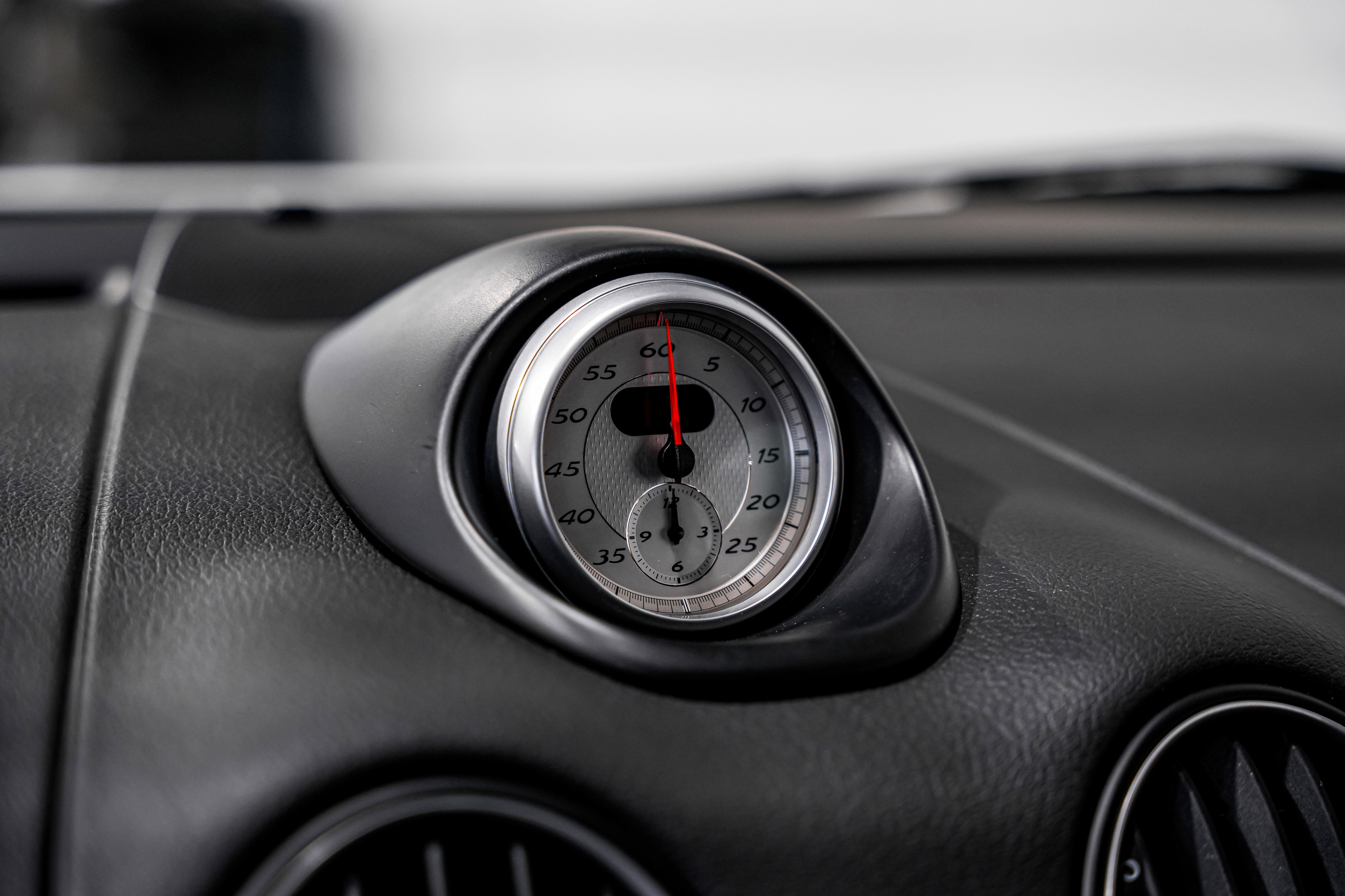 Used 2011 Porsche Cayman S image 13