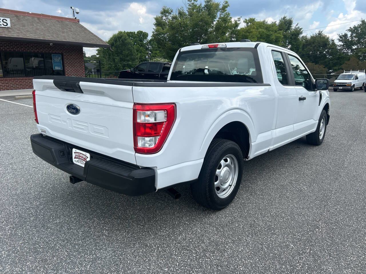 Used 2021 Ford F150 XL w/ XL Power Equipment Group RWD image 9