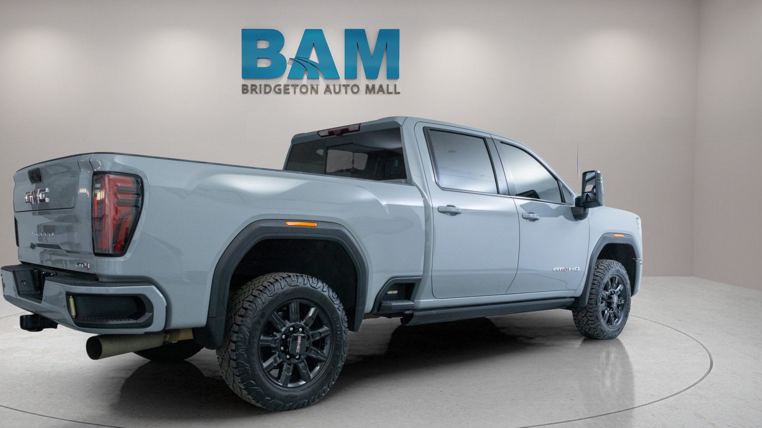 Used 2024 GMC Sierra 2500 AT4 w/ AT4 Premium Plus Package AWD/4WD image 7