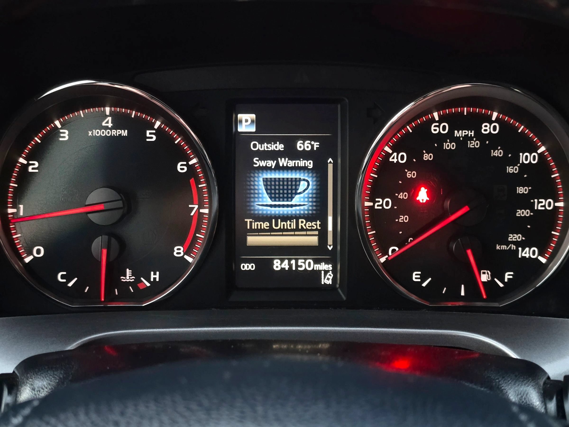 Used 2018 Toyota RAV4 SE FWD image 23