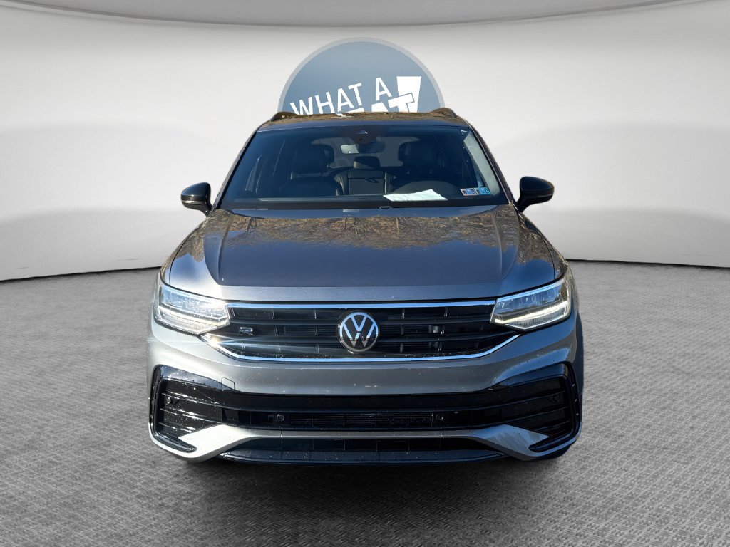 Used 2022 Volkswagen Tiguan SE R-Line AWD/4WD image 9