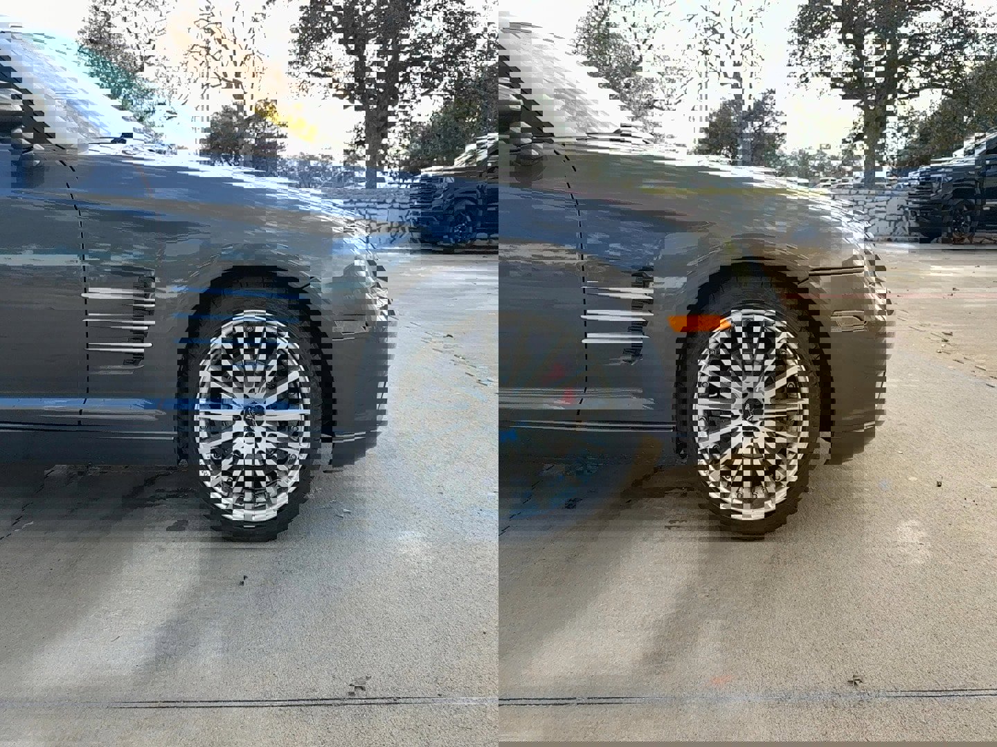 Used 2005 Chrysler Crossfire Limited image 9