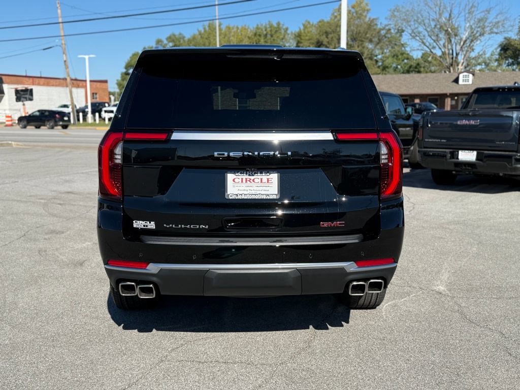 New 2026 GMC Yukon Denali w/ Sun & Power Step Package image 3