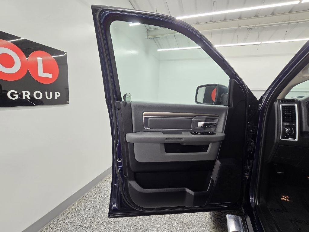 Used 2017 RAM 1500 Lone Star RWD image 23