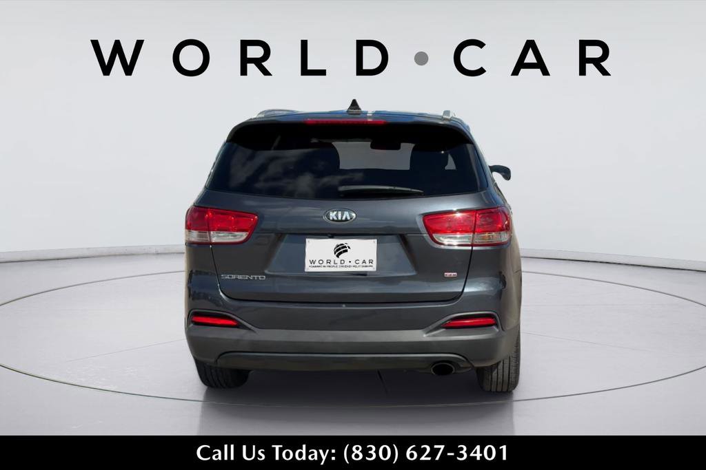 Used 2018 Kia Sorento FWD image 6