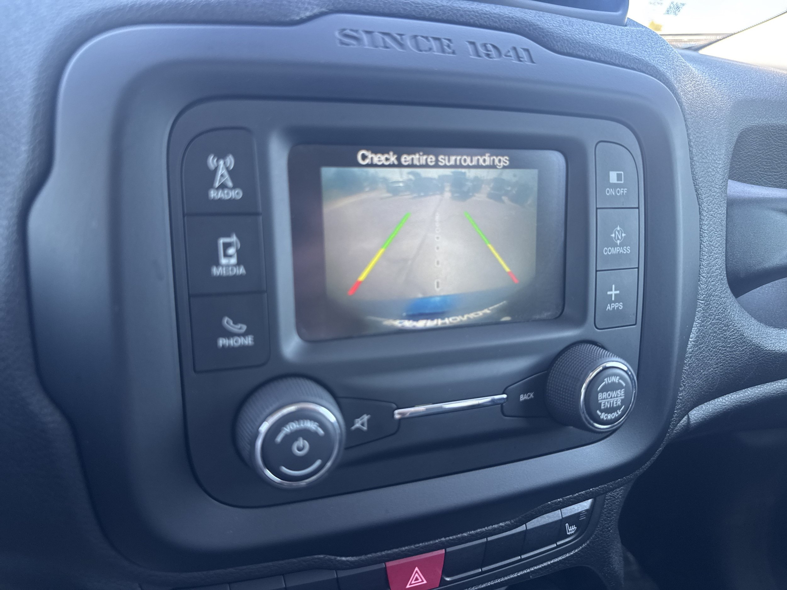 Used 2017 Jeep Renegade Limited FWD image 16