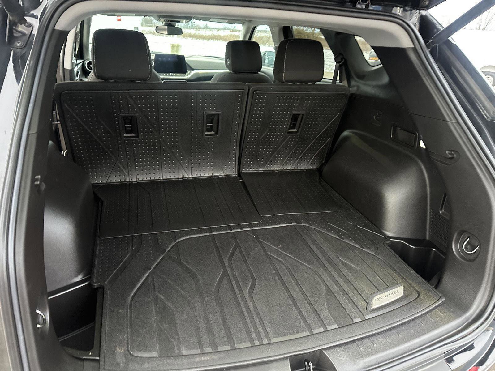 Used 2023 Chevrolet Blazer LT w/ Convenience Package image 17