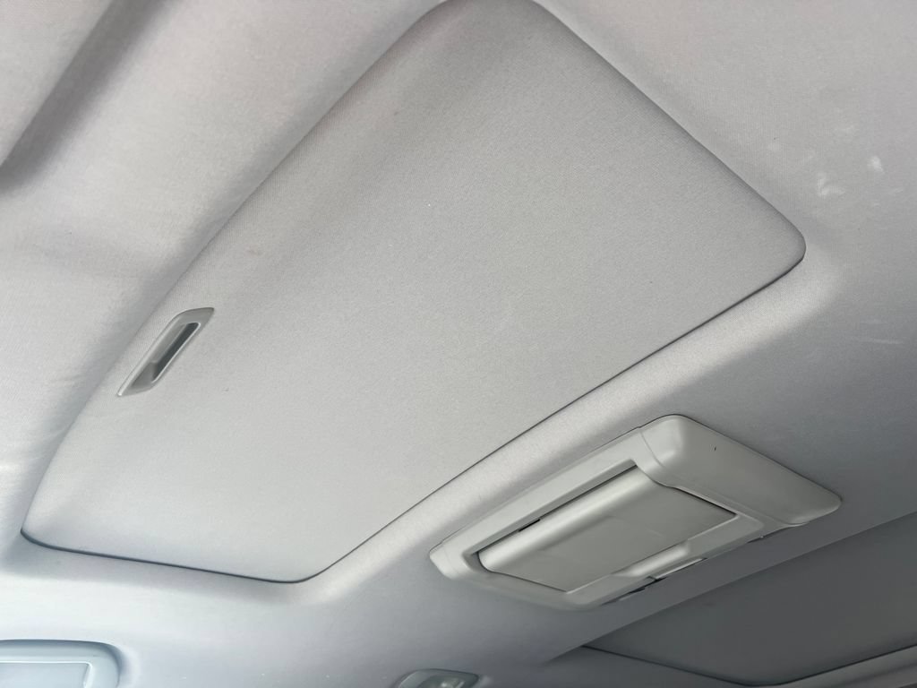 Used 2017 Honda Pilot Elite image 36