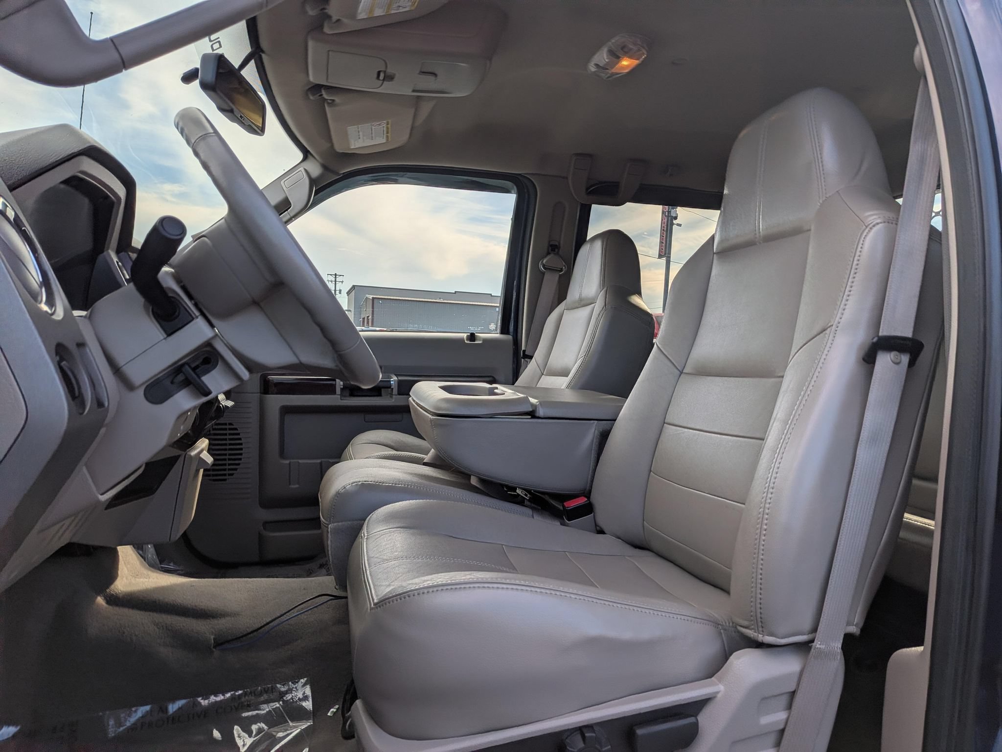 Used 2010 Ford F350 Lariat AWD/4WD image 6