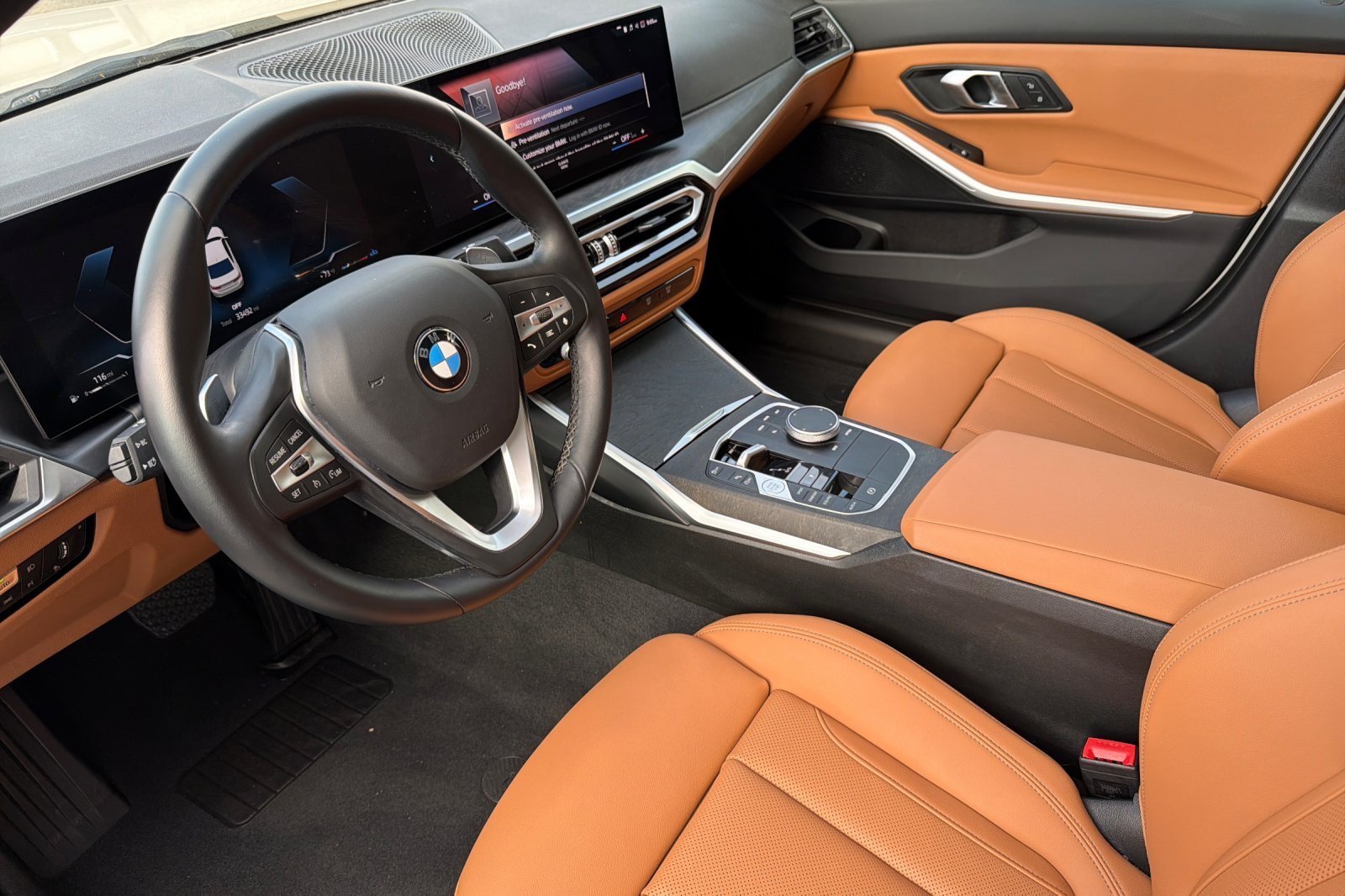 Used 2024 BMW 330i Sedan w/ Convenience Package RWD image 9