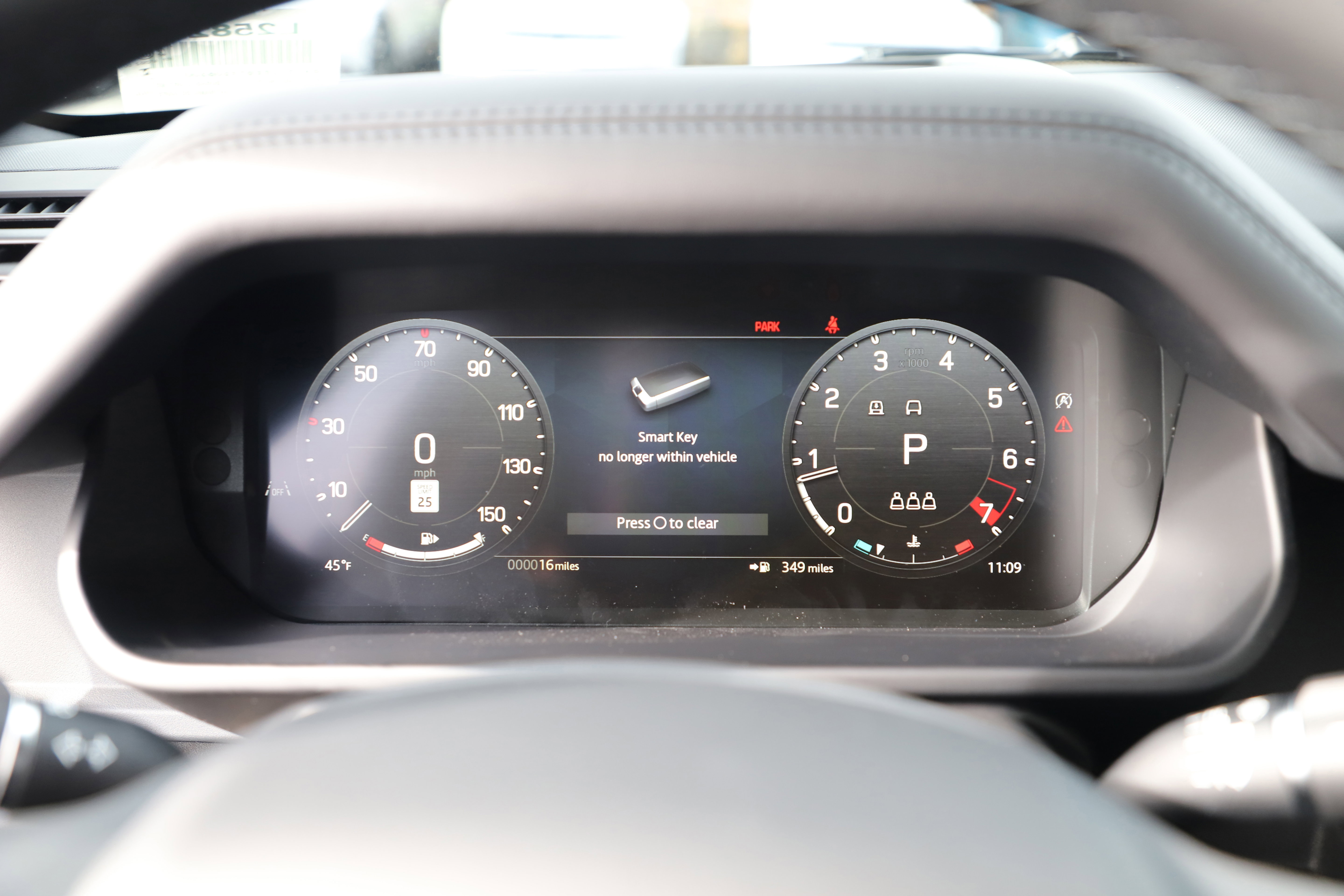 New 2026 Land Rover Defender 110 X-Dynamic SE image 21