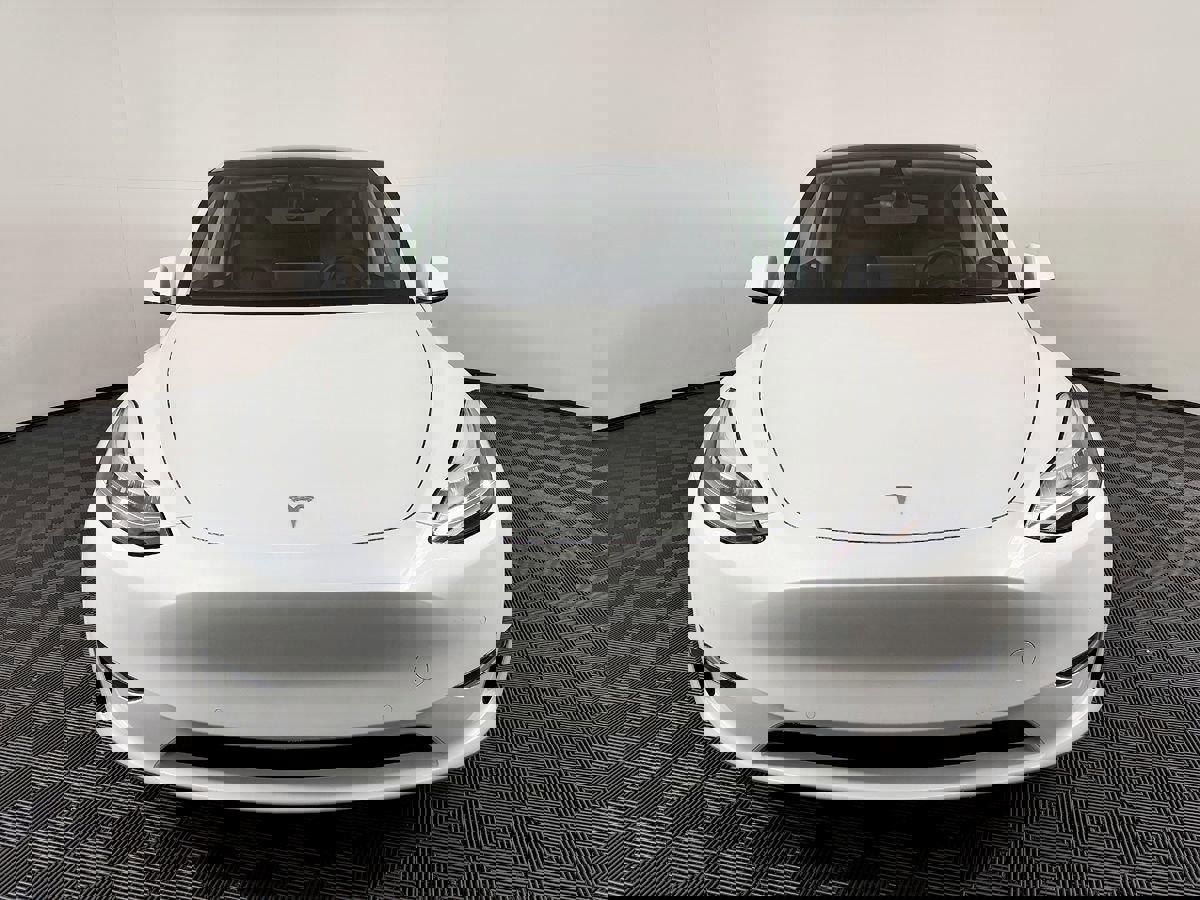 Used 2020 Tesla Model Y Long Range image 4
