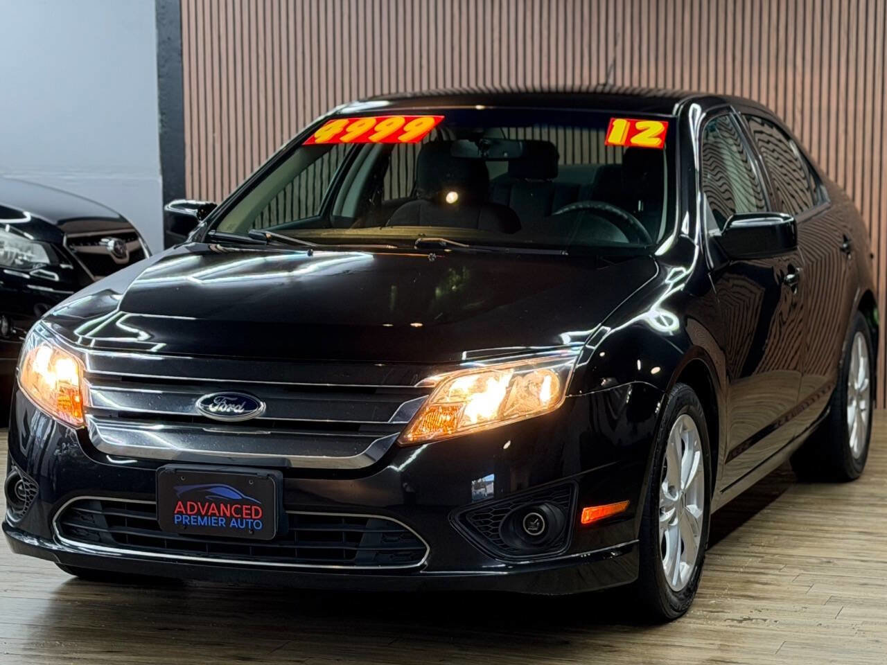 Used 2012 Ford Fusion SE image 1