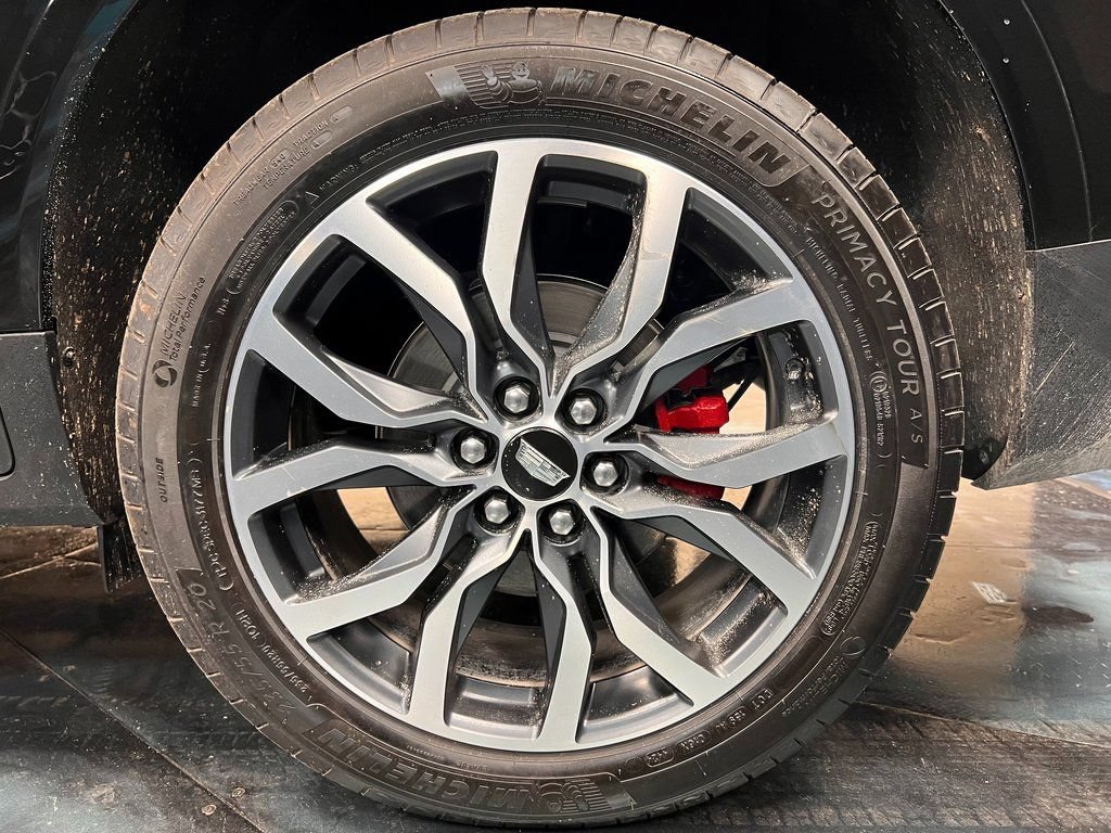 Used 2025 Cadillac XT5 Sportv w/ Technology Package AWD/4WD image 25