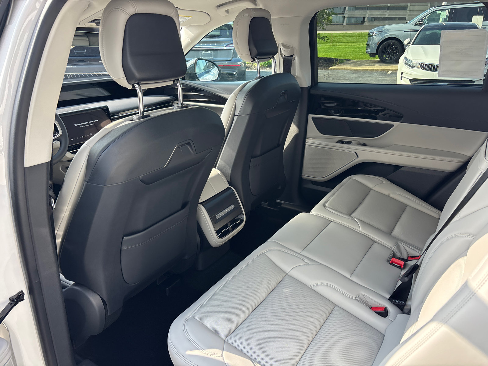 New 2026 Lincoln Nautilus Premier AWD/4WD image 27