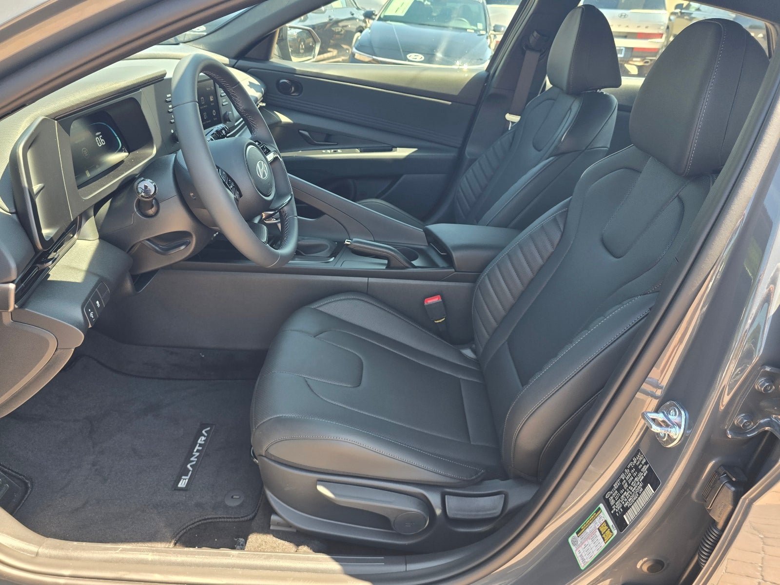 New 2026 Hyundai Elantra SEL Sport FWD image 11
