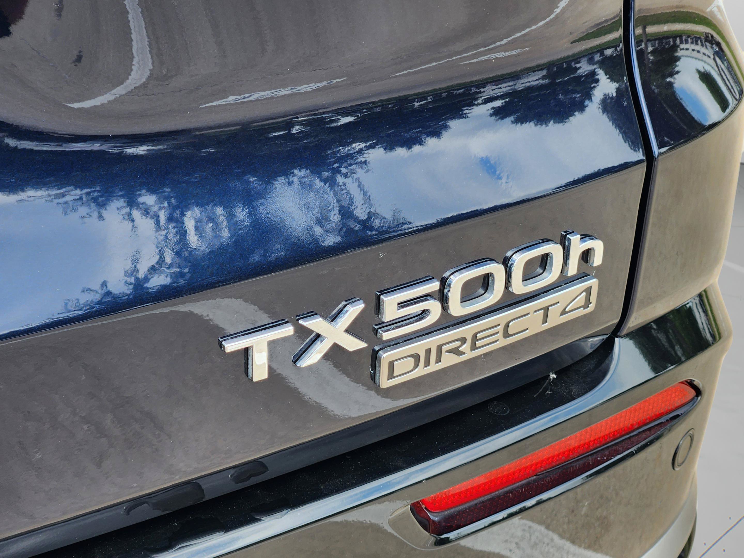 Used 2024 Lexus TX 500h AWD w/ Technology Package image 39