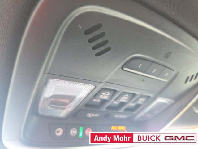 Used 2023 Chevrolet Traverse RS AWD/4WD image 44