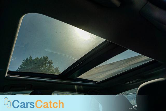 Used 2022 Toyota Camry XSE FWD image 26