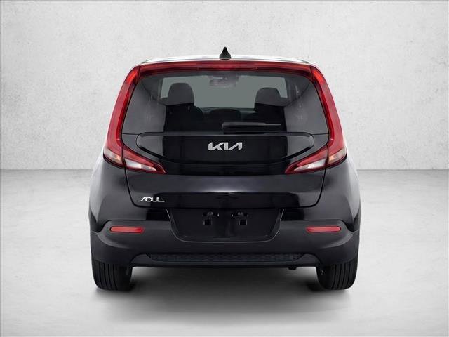 Used 2023 Kia Soul LX image 6
