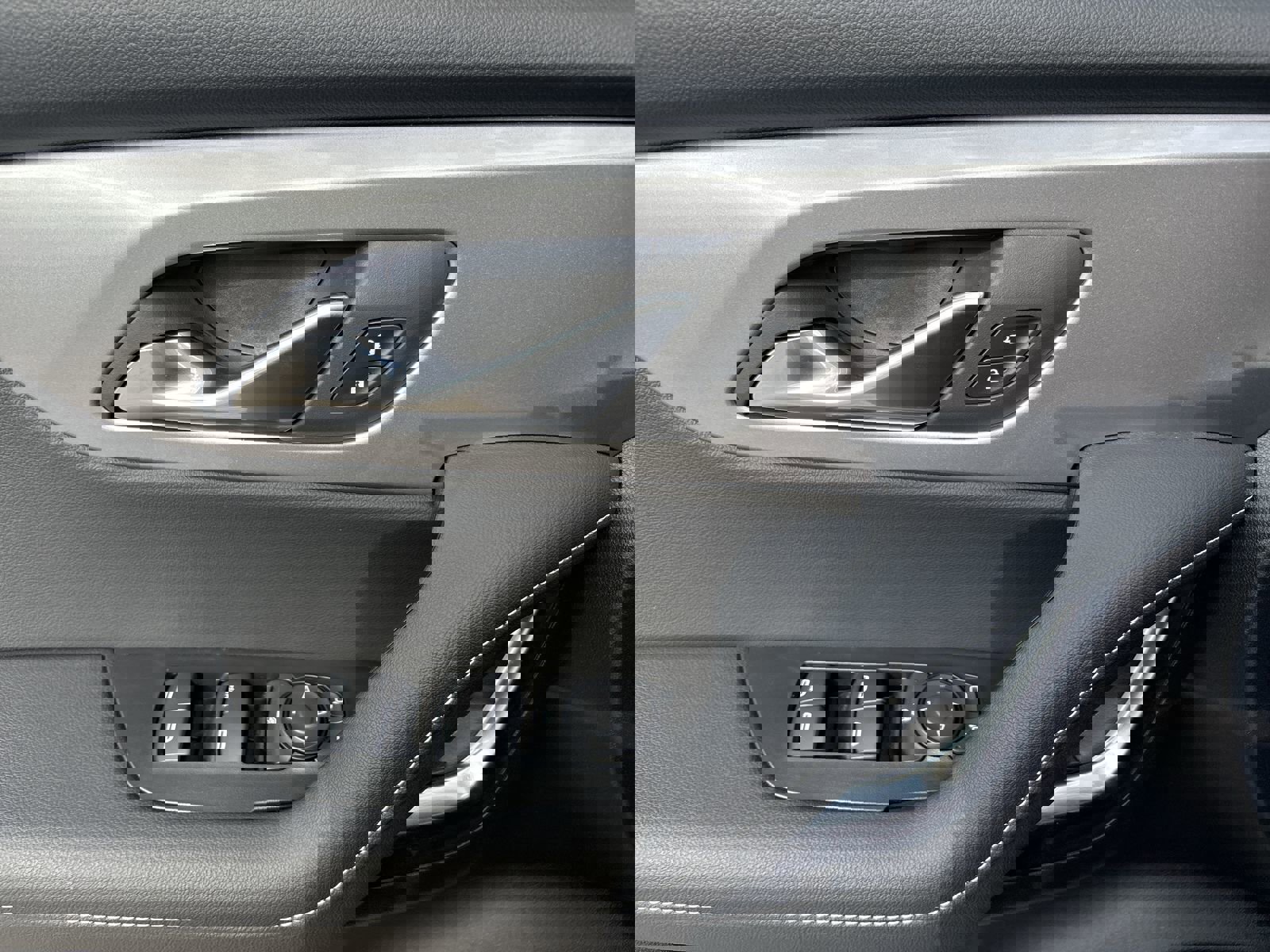 New 2026 Chevrolet Blazer LT w/ Midnight/Sport Edition image 16