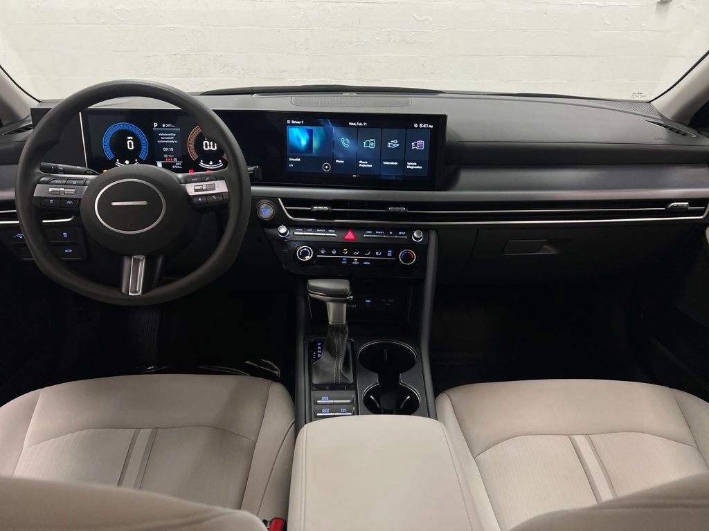 Used 2025 Hyundai Sonata SE image 14
