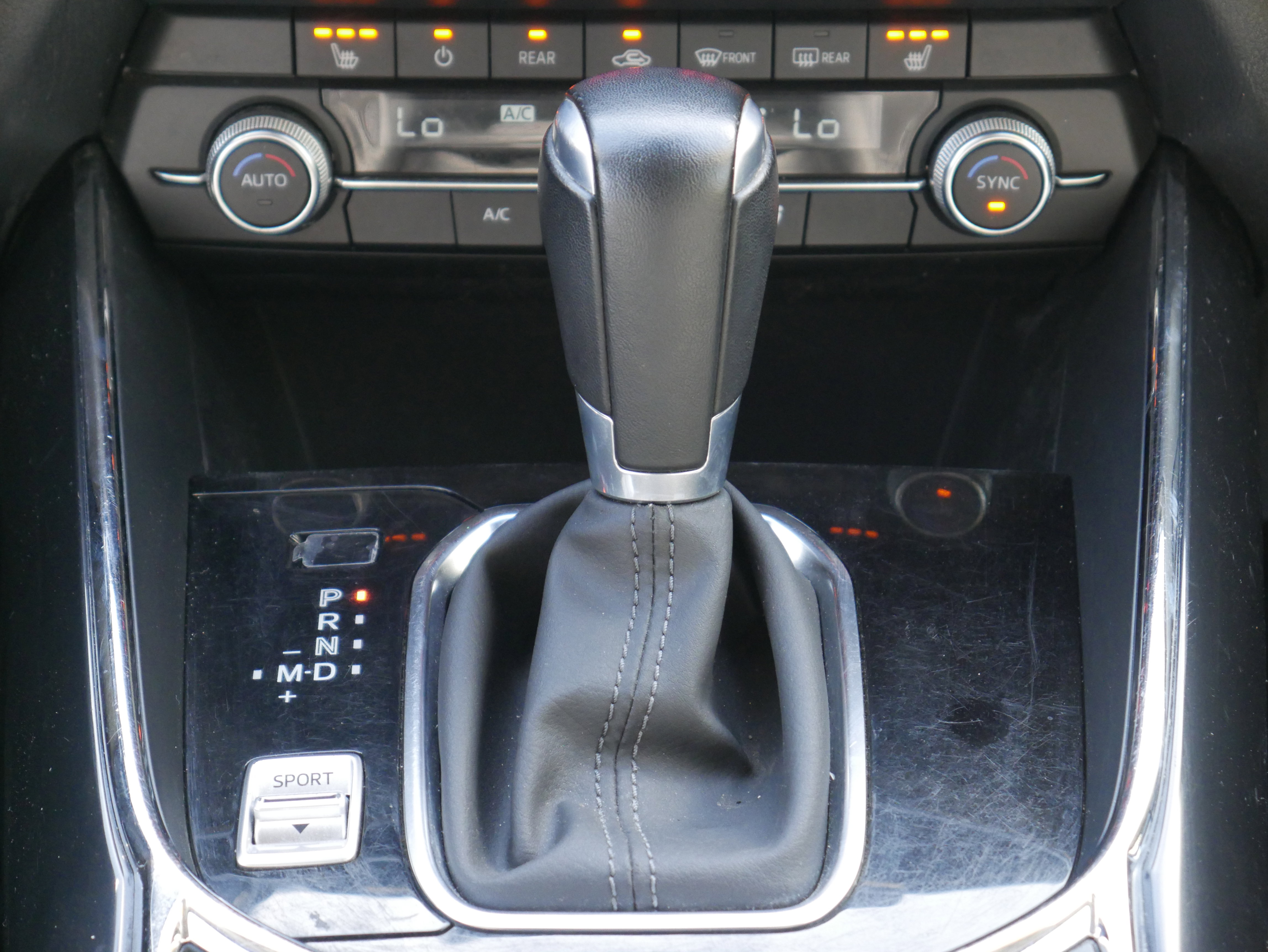 Used 2019 MAZDA CX-9 Touring image 19