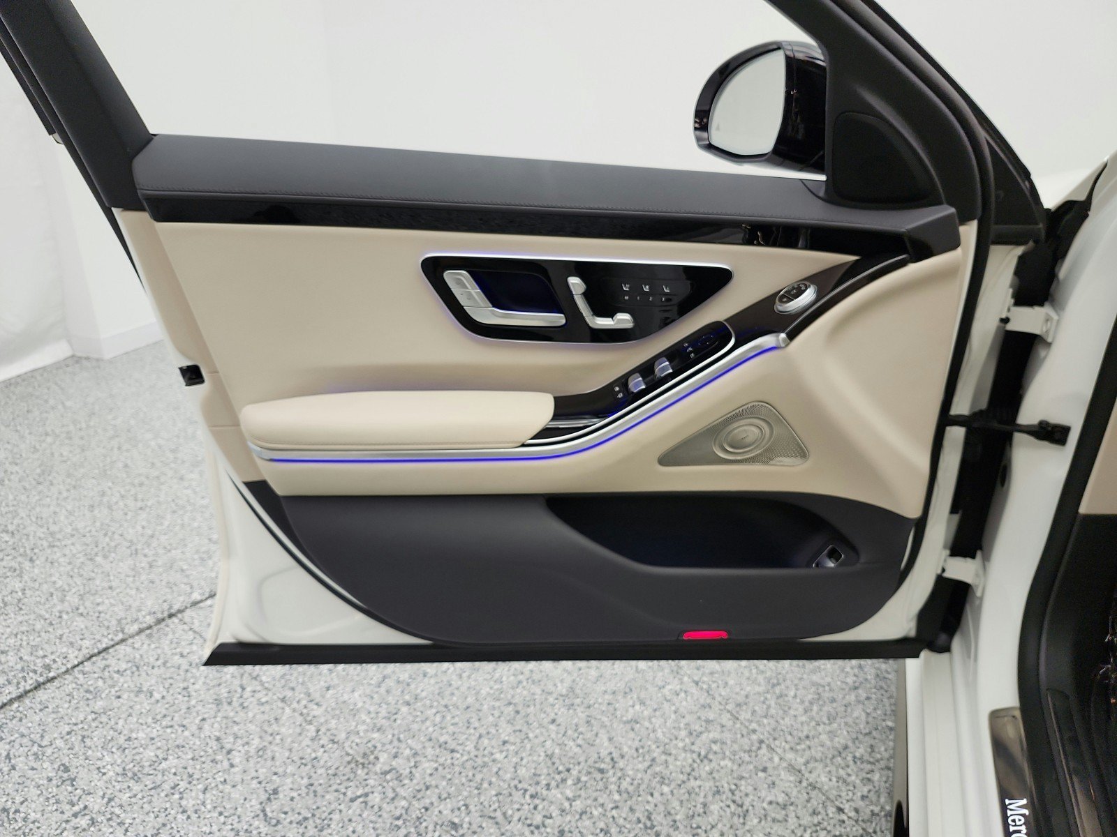 Certified 2023 Mercedes-Benz S 500 4MATIC image 12