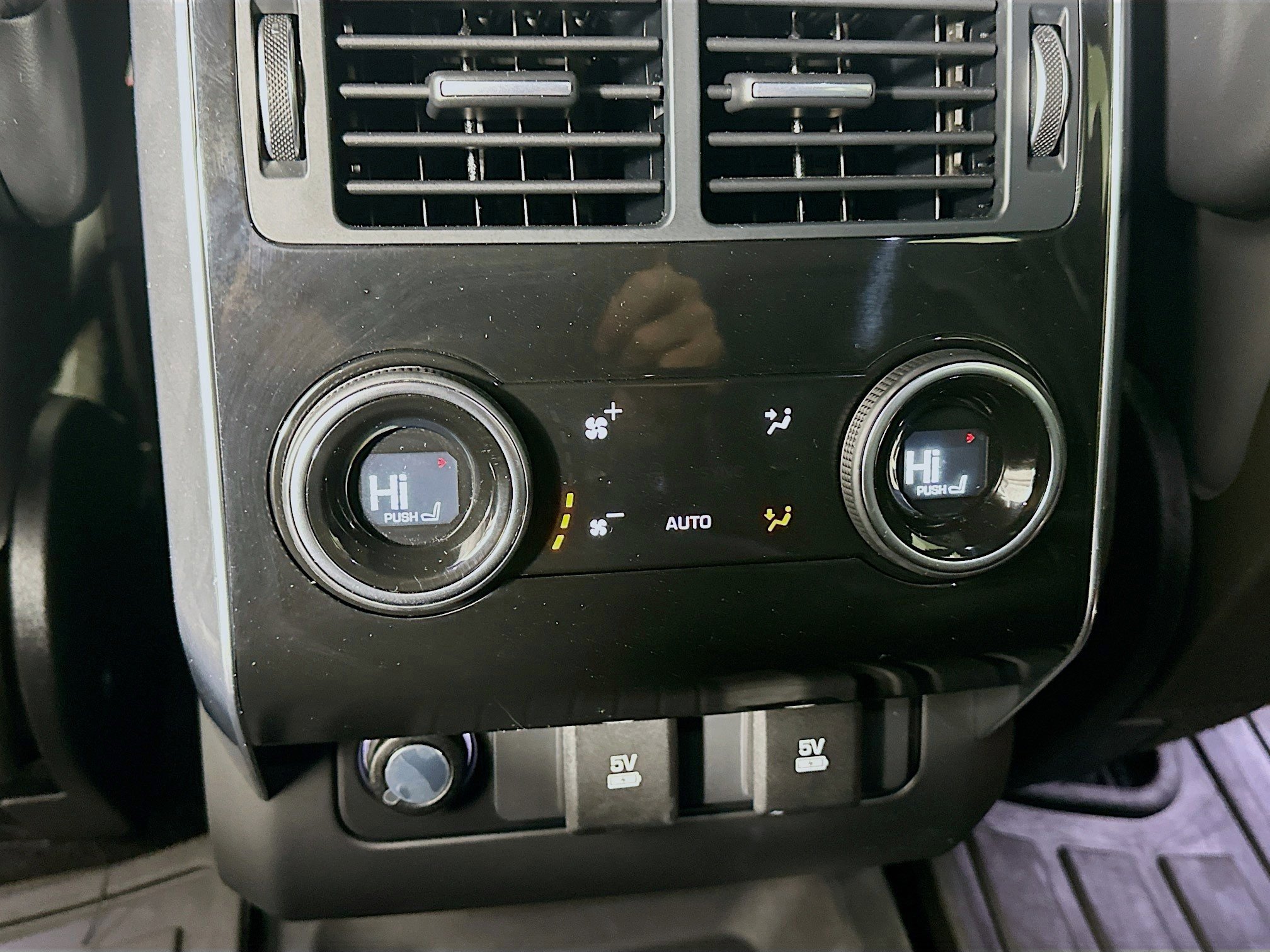 Used 2021 Land Rover Range Rover Sport HST AWD/4WD image 33