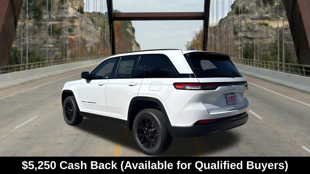 New 2025 Jeep Grand Cherokee Altitude RWD image 7