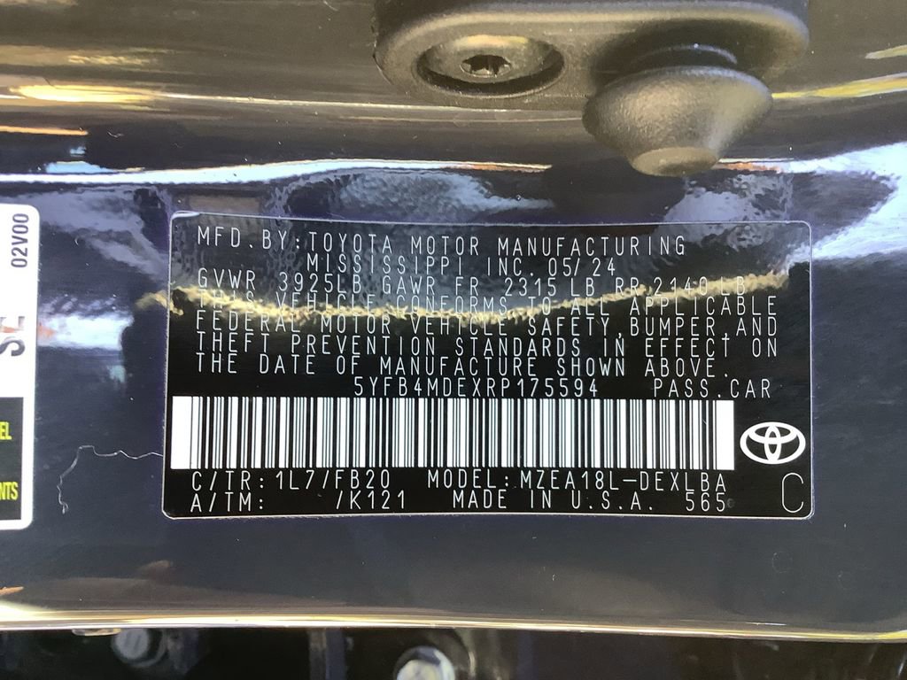 Used 2024 Toyota Corolla LE image 30