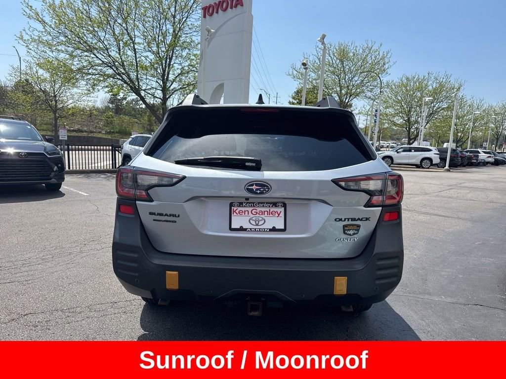 Used 2022 Subaru Outback Wilderness AWD/4WD image 6