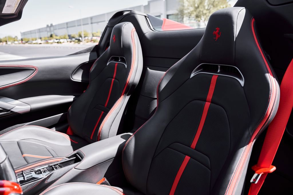 Used 2025 Ferrari SF90 Spider image 52