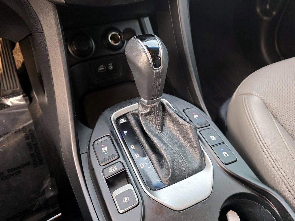 Used 2018 Hyundai Santa Fe Sport w/ 2.0T Ultimate Tech Package 05 image 21