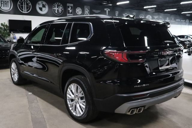 Used 2026 GMC Acadia Elevation w/ Elevation Premium Package FWD image 3